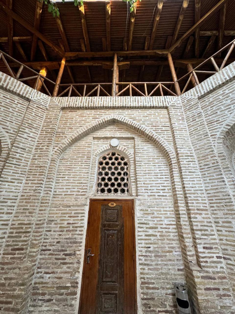 Ohun 18Th Century Caravansarai Bukhara Exterior photo