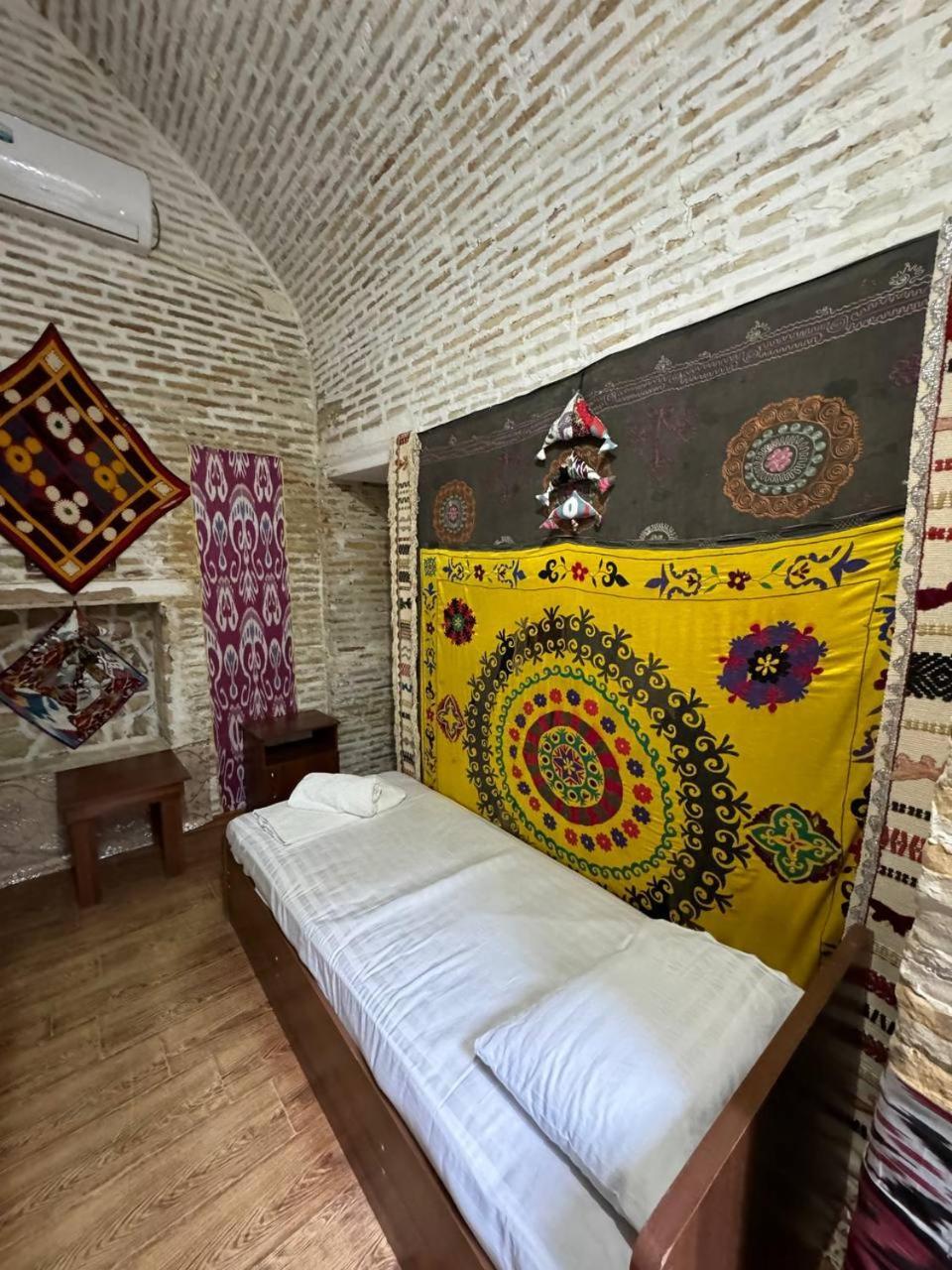 Ohun 18Th Century Caravansarai Bukhara Exterior photo